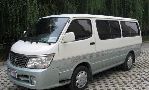 c1驾驶证能开7、8、9座车吗