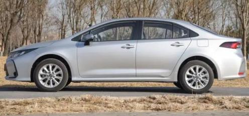 卡罗拉动力系统怎么样(卡罗拉二手保值率怎么样)