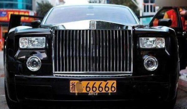 小型车和大型车的定义,大型汽车和小型汽车的区别