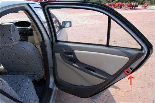 路虎揽胜用的什么发动机,揽胜和路虎