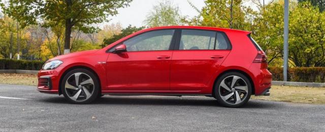 车辆离合器不回位是什么情况,汽车离合不回位怎么办