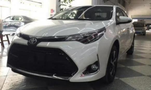 雷凌保养周期和保养科目(雷凌车内储物空间有哪些)