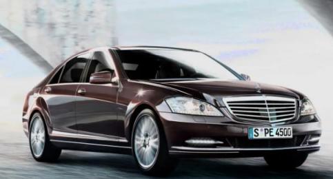 奔驰S级后排空间(奔驰S级音响)