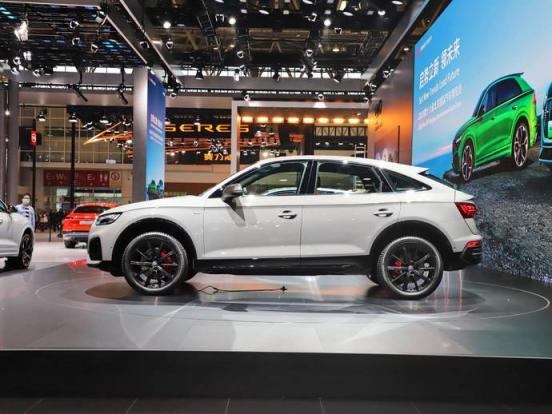 奔驰GLE与AMGGLE区别(奔驰800和809区别)