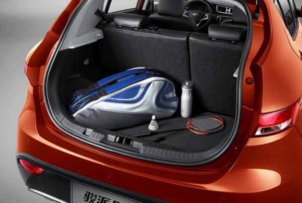 骏派d60尺寸和参数,骏派d60的油箱容积是多少