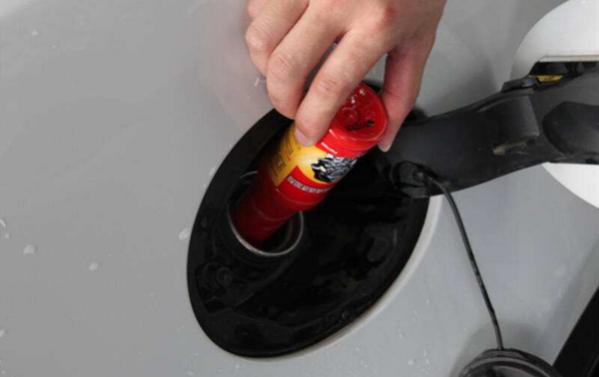 怎么清洗发动机积碳最有效,如何清洗汽车发动机积碳