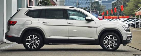 途昂第二排座椅怎么放倒,大众途昂后排座椅怎么放平