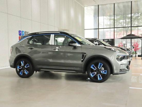 领克01防冻液在哪个位置,领克01更换防冻液怎样排空气