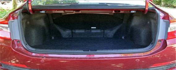 凌派后备箱按钮在哪里,凌派后备箱怎么打开