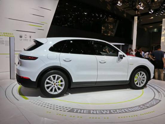 燃油表的E和F代表什么,汽车油表f和e什么意思