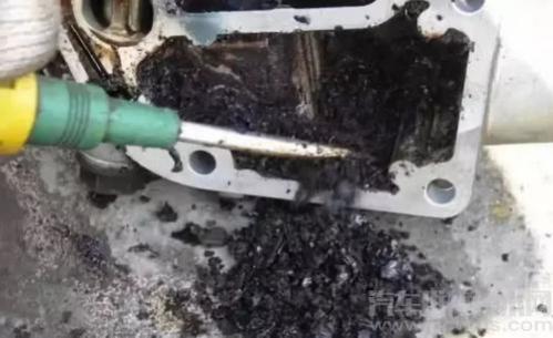 发动机怎样清理积碳,汽车发动机积碳怎么清理最好的方法
