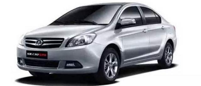 路虎揽胜极光油耗多少一公里,路虎揽胜极光真实油耗