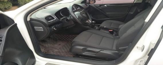 驾驶室里有汽油味是怎么回事,轿车驾驶室里有汽油味是什么原因