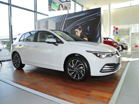 小汽车水箱漏水怎么办,汽车水箱漏水怎么修理