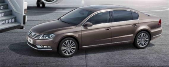 汽车雨刷器多久一换,迈腾的雨刷器怎么更换