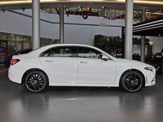 奔驰质保期多久,奔驰车质保期是多久