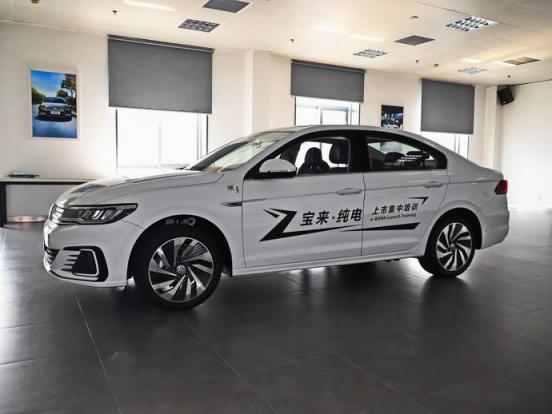 2023年的宝来值多少钱,20款宝来价格