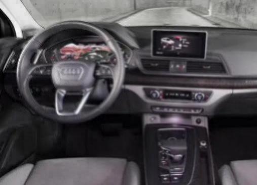 奥迪q5混动车型报价(奥迪Q5内饰改装)