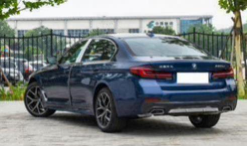 宝马5系音响改装方案(宝马5系中控显示屏如何开启)