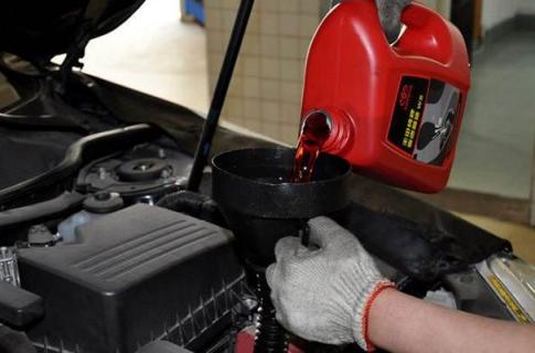 车的变速箱油更换多少钱,变速箱换油多少钱啊