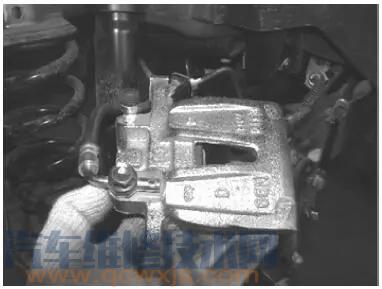 转向机拆卸教程,转向机的拆卸、安装步骤(图解)