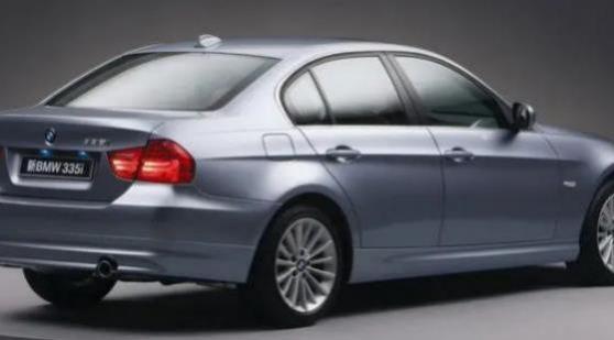 宝马3系时速表最高多少(宝马3系最快时速是多少)