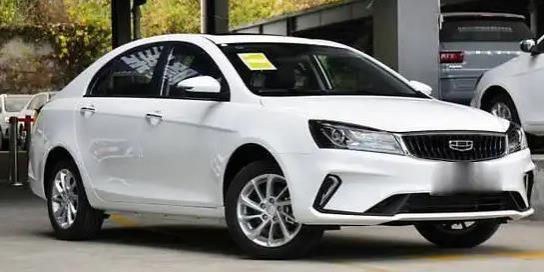 帝豪多久保养一次(帝豪防撞梁)