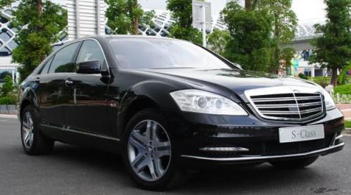 奔驰s级噪音分贝(奔驰S级和CLS有什么区别)