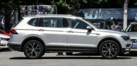 途观l内饰改装(途观L和迈腾有什么区别)