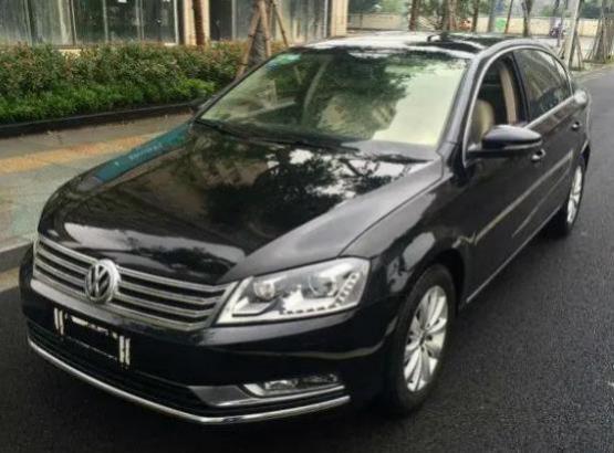 迈腾加什么型号的汽油(迈腾后备厢)