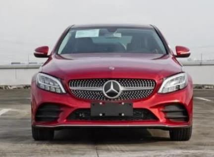 奔驰c级外观变化(奔驰C级外观)