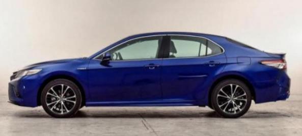 凯美瑞轮胎原装什么品牌(凯美瑞空调滤芯更换)