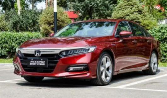 雅阁的用车成本(雅阁车内异味如何清除)