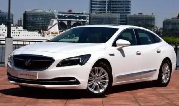 10款别克君越电瓶型号(君越引擎盖)