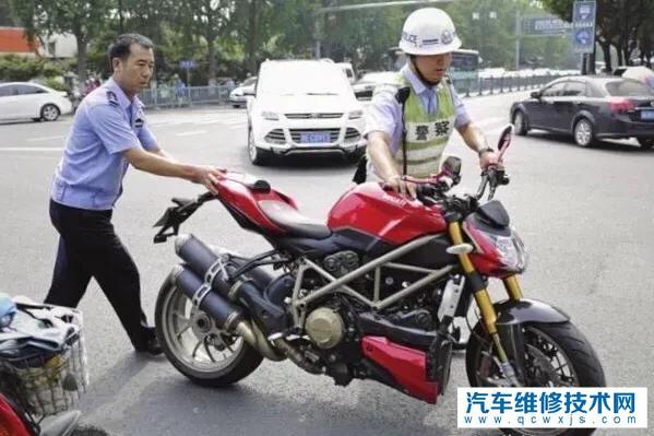 摩托车一直没年审会被强制报废自动销户吗?,摩托车强制报废没有办理注销会自动销户吗