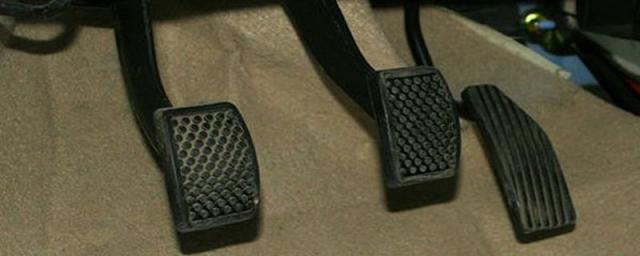 手动挡离合器越来越重是什么原因,手动挡离合为什么这么重