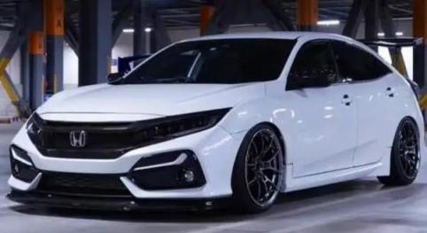 思域前大灯怎么拆卸(思域车身尺寸)