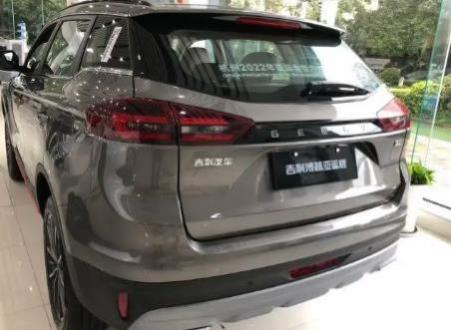 博越后备箱容积(博越后备箱)