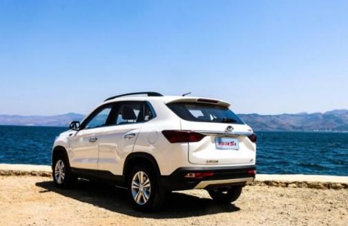 北汽幻速s5参数配置,幻速s5报价及图片报价