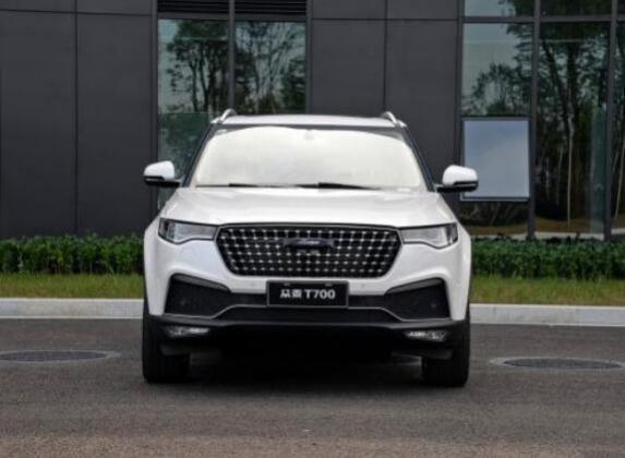 众泰T700后备箱,众泰t700车身尺寸