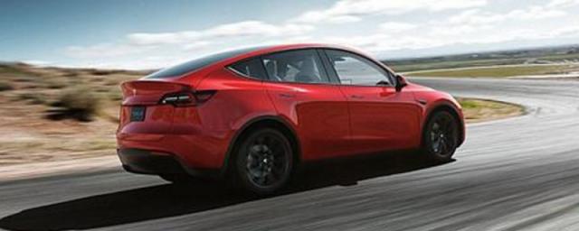 特斯拉model y车门是鹰翼门吗,特斯拉怎么开车门