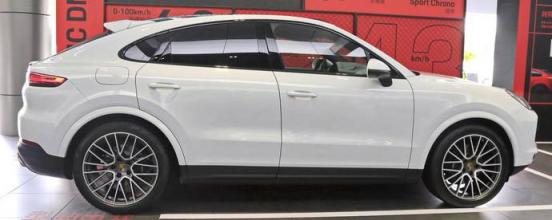 宝马防爆胎扎了钉子可以继续开吗？(宝马3系氛围灯太暗可以调亮吗)