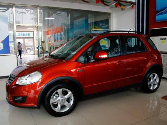 奥迪s3水箱在哪里排空气,捷达水箱加水口在哪里