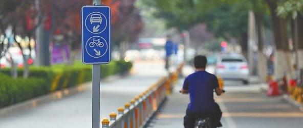 非机动车道划线,机动车道和非机动车道如何划分标志