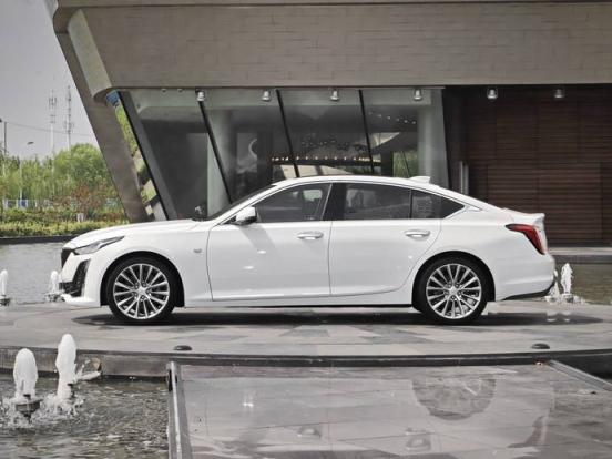 大众宝来水泵后水管怎么拿(大众polo天窗排水管怎么换)