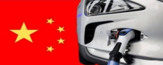 中国燃油车禁售时间官方发布,2023年国三柴油车报废新规定