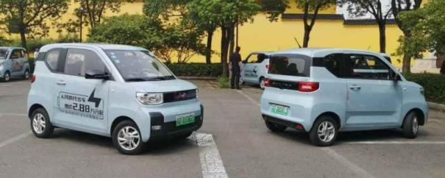 五菱宏光mini的价格,五菱宏光mini是几座的车子