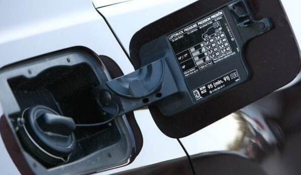 汽车油箱是怎么计算的,油箱容积的计算公式是什么