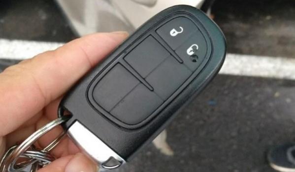自由光车钥匙功能介绍,自由光车钥匙使用技巧