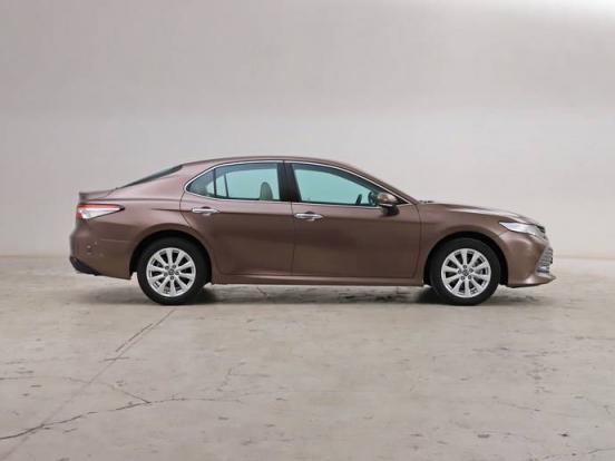 奔腾b90车身尺寸多少,别克gl8艾维亚车身尺寸多大?